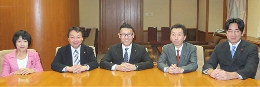 編集委員の写真