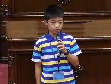 子ども議長の写真