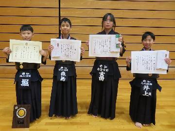 写真：小学生5年・6年生の部の入賞者