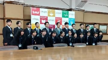 市長表敬訪問集合写真