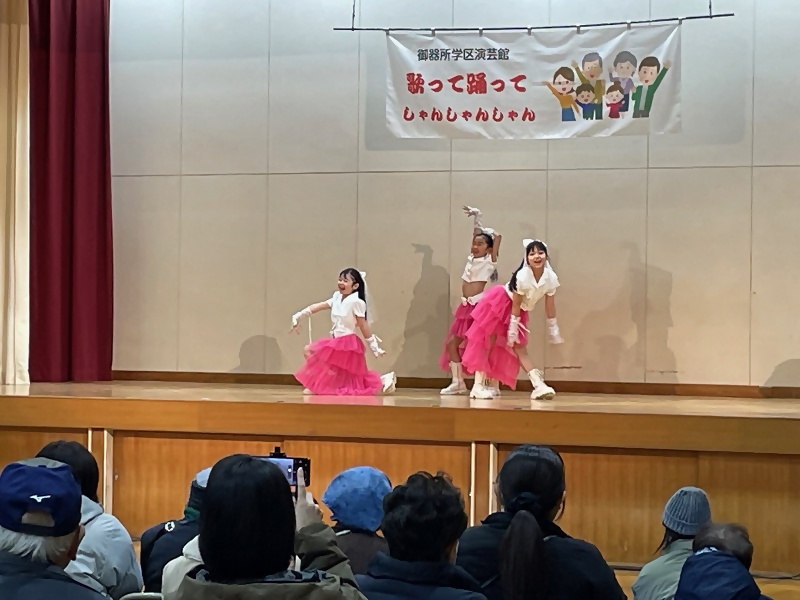 写真:ステージの様子3