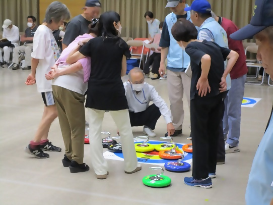 カローリング大会の写真