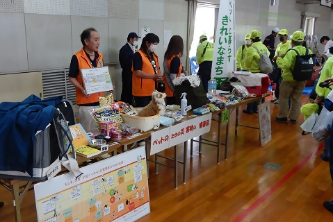 写真:ペットの災害対策訓練の様子