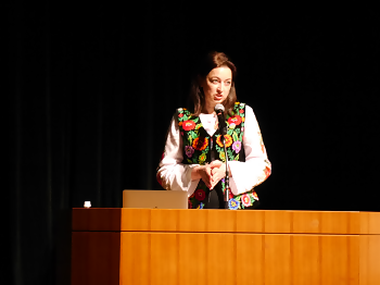写真：川口リュドミラさんの講演の様子