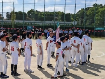 写真：開会式の様子1