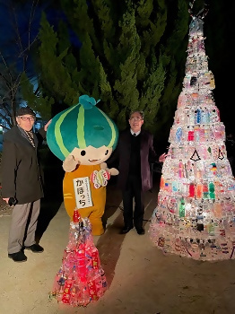 写真：委員長と区長とかぼっち