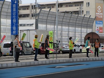 写真：サイン板キャンペーンの様子2