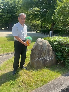 写真：天白渓下池公園を訪れる市長
