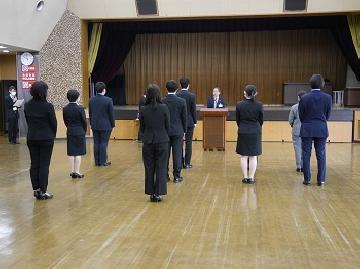 写真：辞令伝達式区長あいさつ