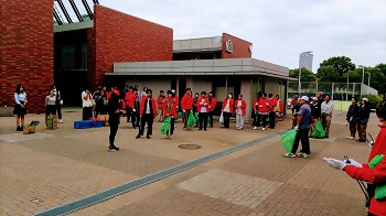 写真：名古屋学院大学キャンパスでの集合の様子