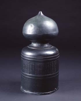 写真：熱田の裁断橋にあった擬宝珠