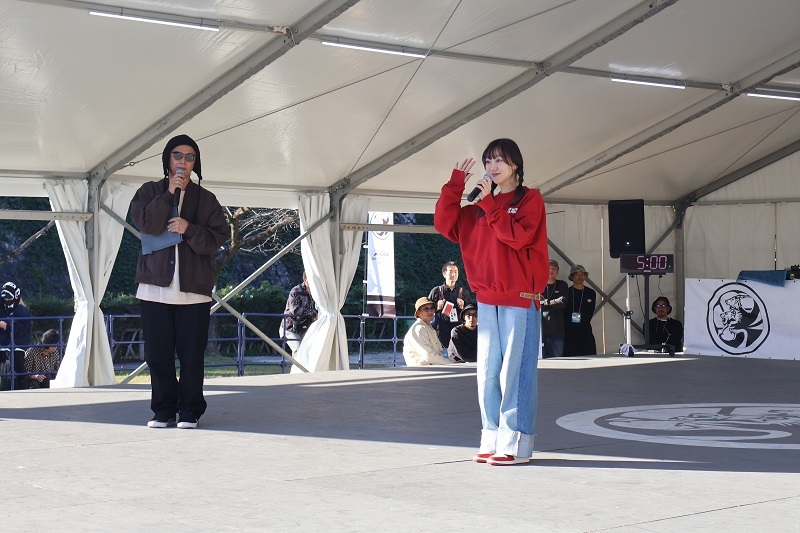 写真:スポーツ広報大使挨拶