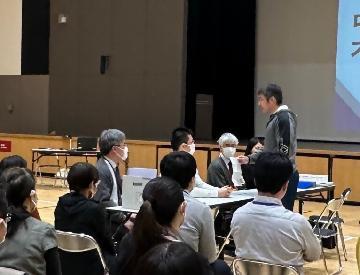 写真：暴言等への対応訓練の様子