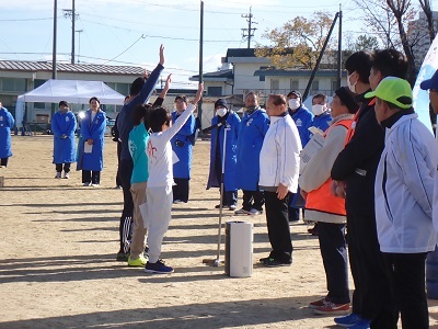 写真:開会式の様子