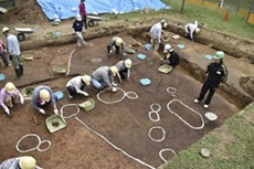 写真：見晴台遺跡第58次発掘調査の様子
