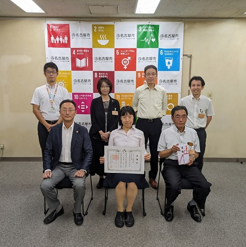 感謝状贈呈式の写真(日本ガイシ株式会社様)