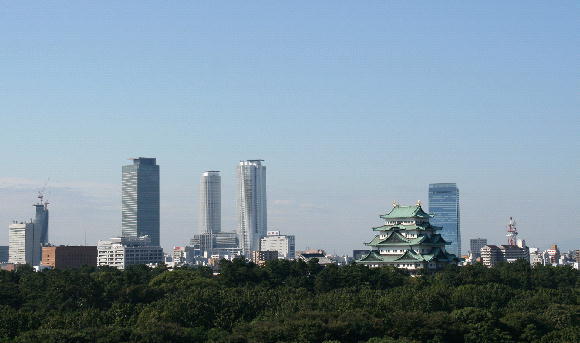 写真：自然と共生する都市のイメージ