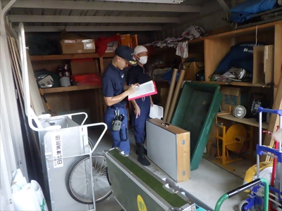 写真:物品検査を実施しています 【消防団の記録】日比津消防団 2024年7月21日