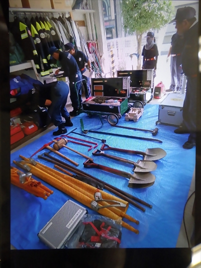 写真:資器材が並んでいます 【消防団の記録】牧野消防団 2024年8月18日