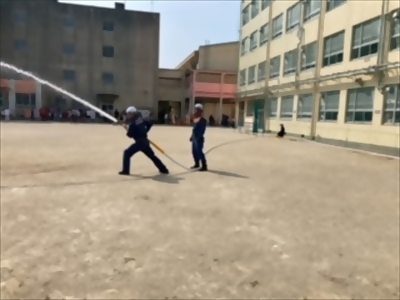 写真:放水しています 【消防団の記録】中村消防団 2024年9月8日