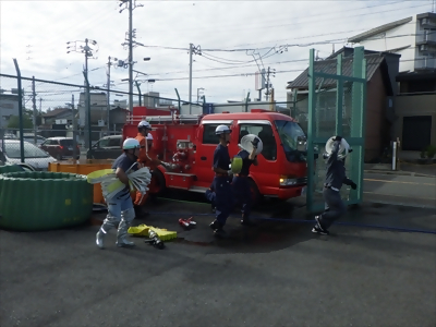 写真:ホース搬送 【消防団の記録】柳消防団 2024年10月5日