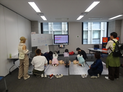 写真:心臓マッサージ 【消防団の記録】大学生消防団 愛知大学分団 2024年11月3日・4日