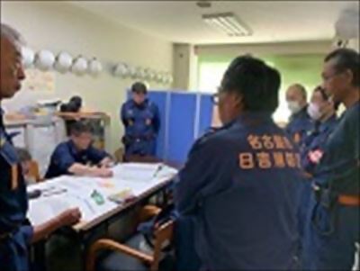 写真:消防団本部立ち上げ訓練の様子です 2023年10月15日 日吉消防団