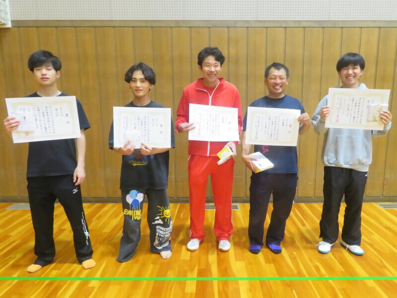 写真：男子の部、入賞者