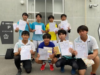 「高校男子の部」入賞者の写真