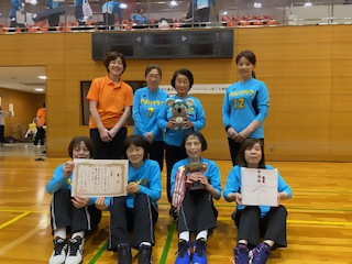 準優勝チーム「やよいクラブ」の写真