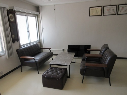 写真：1階ロビー