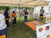 投票の様子の写真