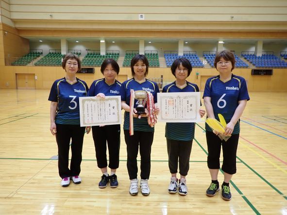 写真：女子の部　優勝　引山ヤンバース