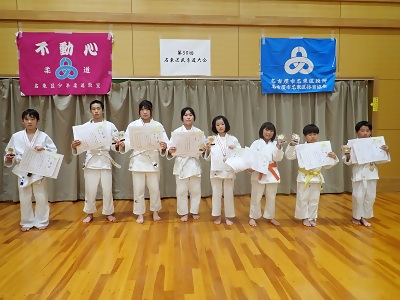 写真：各部門の優勝者