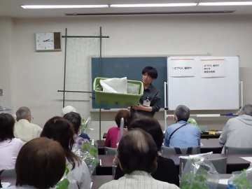 写真：講習会の様子1