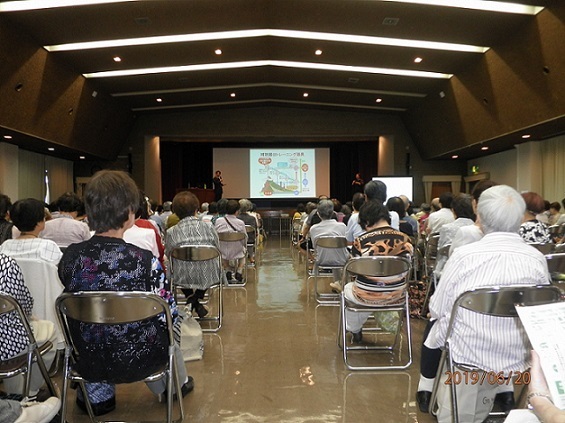 写真：第1部講演