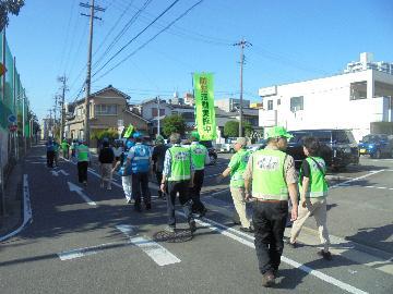 写真:防犯パトロールの様子です。