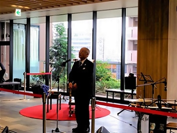 写真：あいさつをされる中田会長