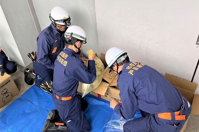 写真:簡易水防工法訓練の