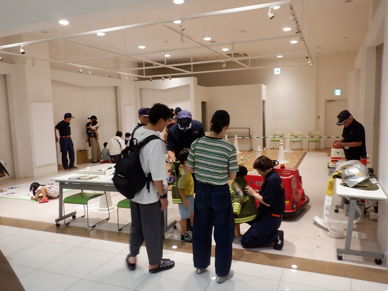 写真:イオンタウン名西で防災イベントが開催されました。