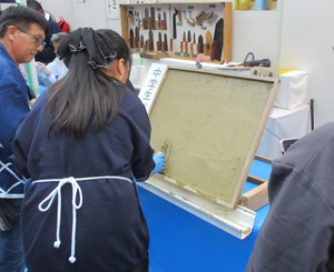 写真:製作体験の様子2