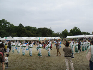 区民総踊りの画像