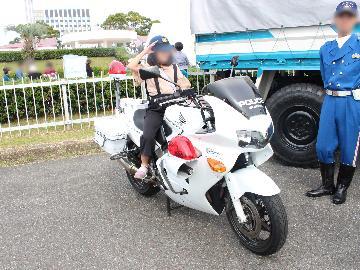 写真:警察コーナーの様子 第30回 令和元年(2019年)