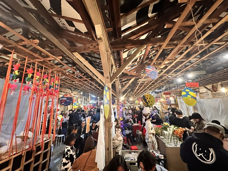 2020 NAGOYA AKIYA LOOK BOOKの写真