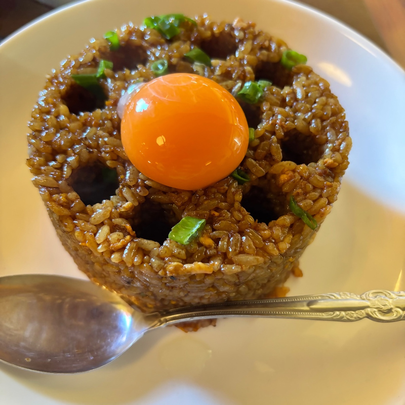 チャーハンじじいの「たまり炒飯（玉子トッピング）」の画像