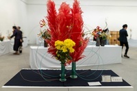 来場者をお迎えする「玄関花」