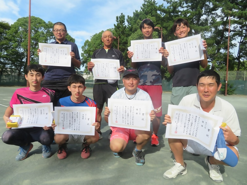 写真：男子の部、入賞者