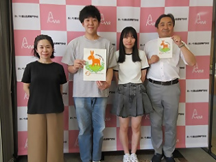 写真:「認知症サポーターがいます」ステッカー