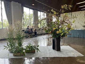 写真：いけばな展の作品2