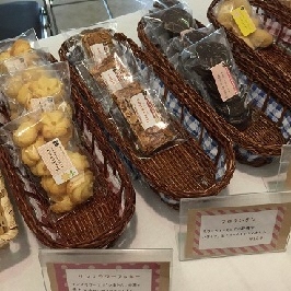 写真:ぼーたんの焼き菓子